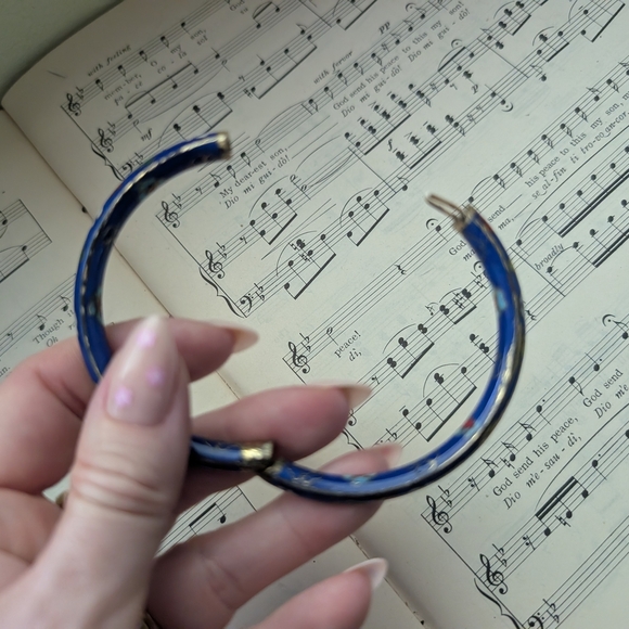 Floral Blue Bangle Cloisonne Bracelet - Picture 6 of 12